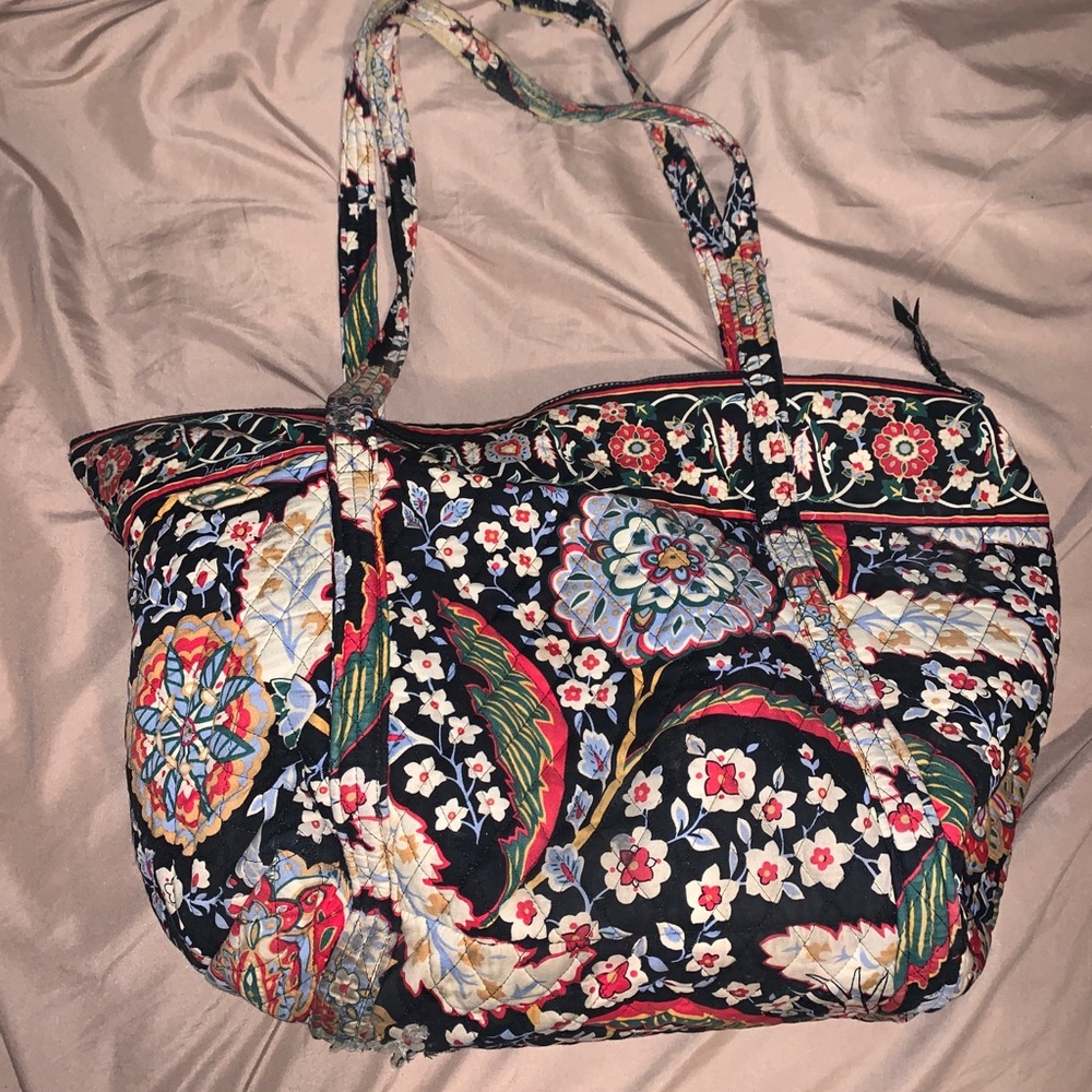 Vera Bradley Versailles Tote / Weekender Bag